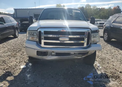 2005 Ford F250 Super Duty from USA, damaged, VIN 1FTSX21P65EA98151